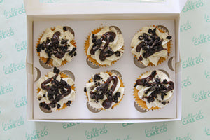 Oreo Cookies & Cream Cupcakes with Chocolate Ganache Drizzle & Crumb