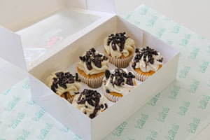 Oreo Cookies & Cream Cupcakes with Chocolate Ganache Drizzle & Crumb