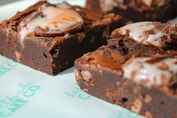 Stuffed Creme Egg Easter Brownies