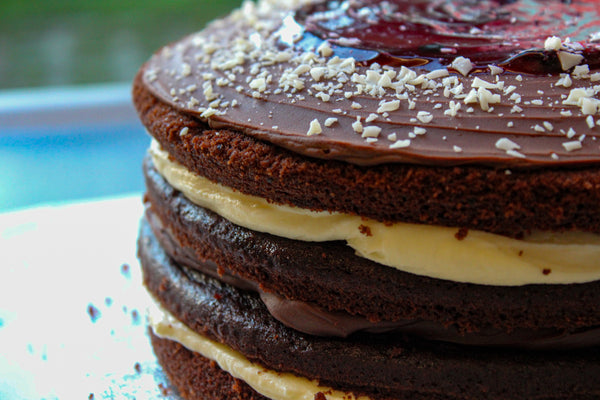 Chocolate Fudge & Cherry Cake - 8 Inch