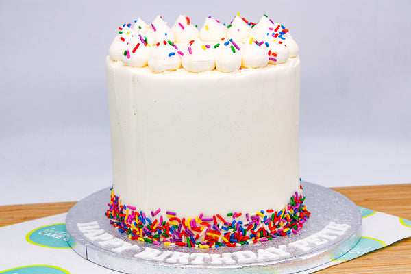 CLASSIC BIRTHDAY CAKE